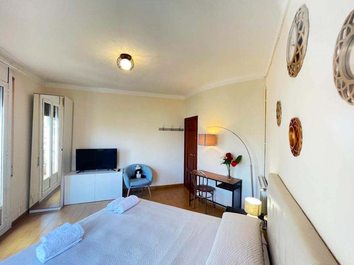 Rooms Nueva Valencia バルセロナ エクステリア 写真