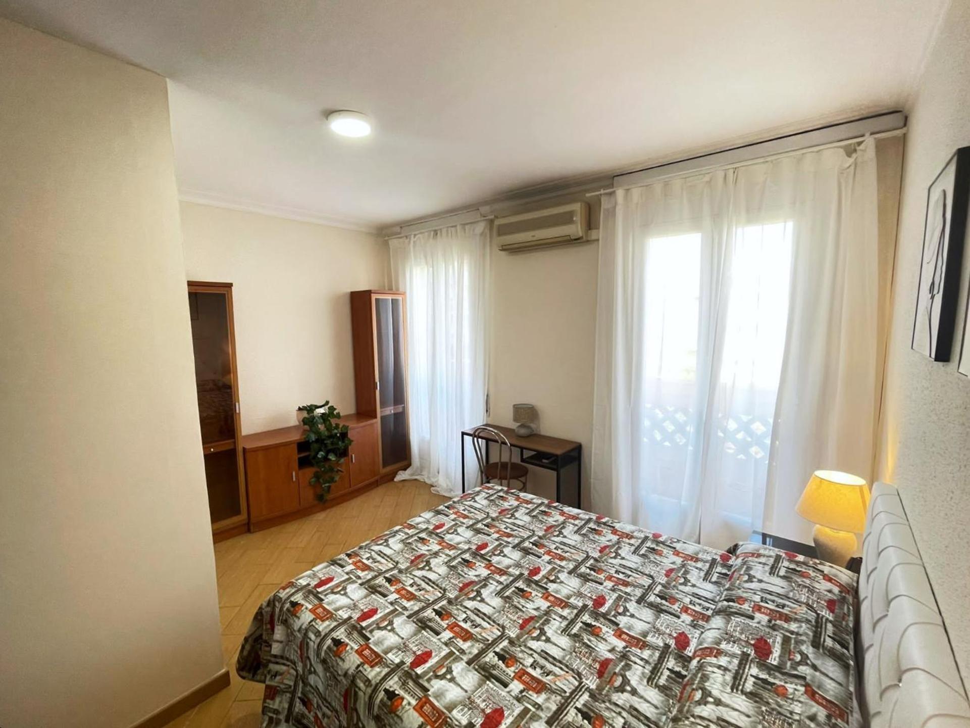 Rooms Nueva Valencia バルセロナ エクステリア 写真