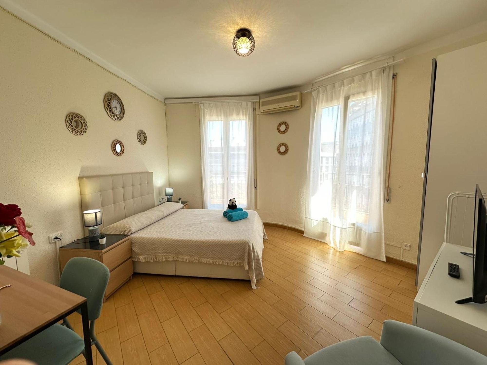 Rooms Nueva Valencia バルセロナ エクステリア 写真